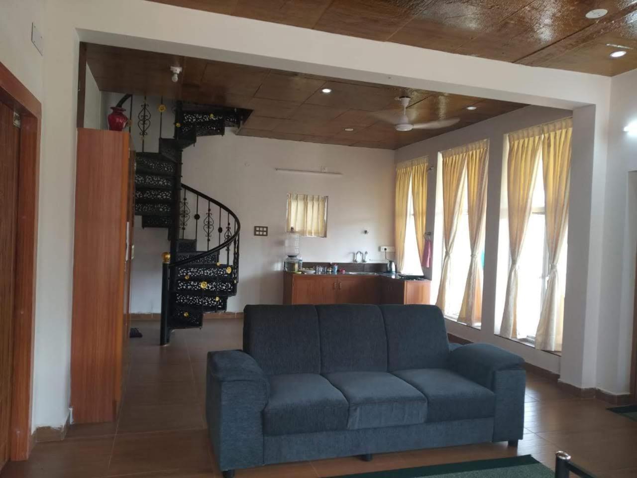 Waves Beach House Pondicherry Luaran gambar