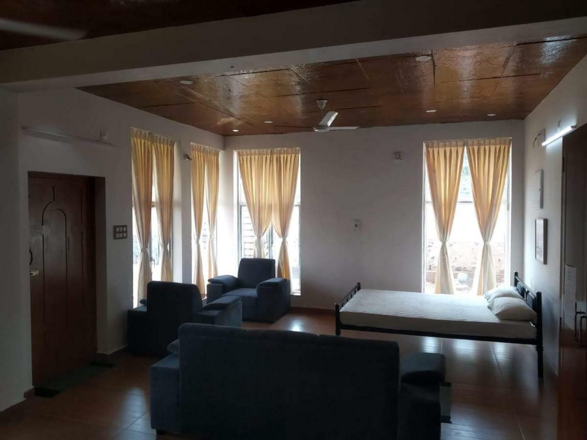 Waves Beach House Pondicherry Luaran gambar