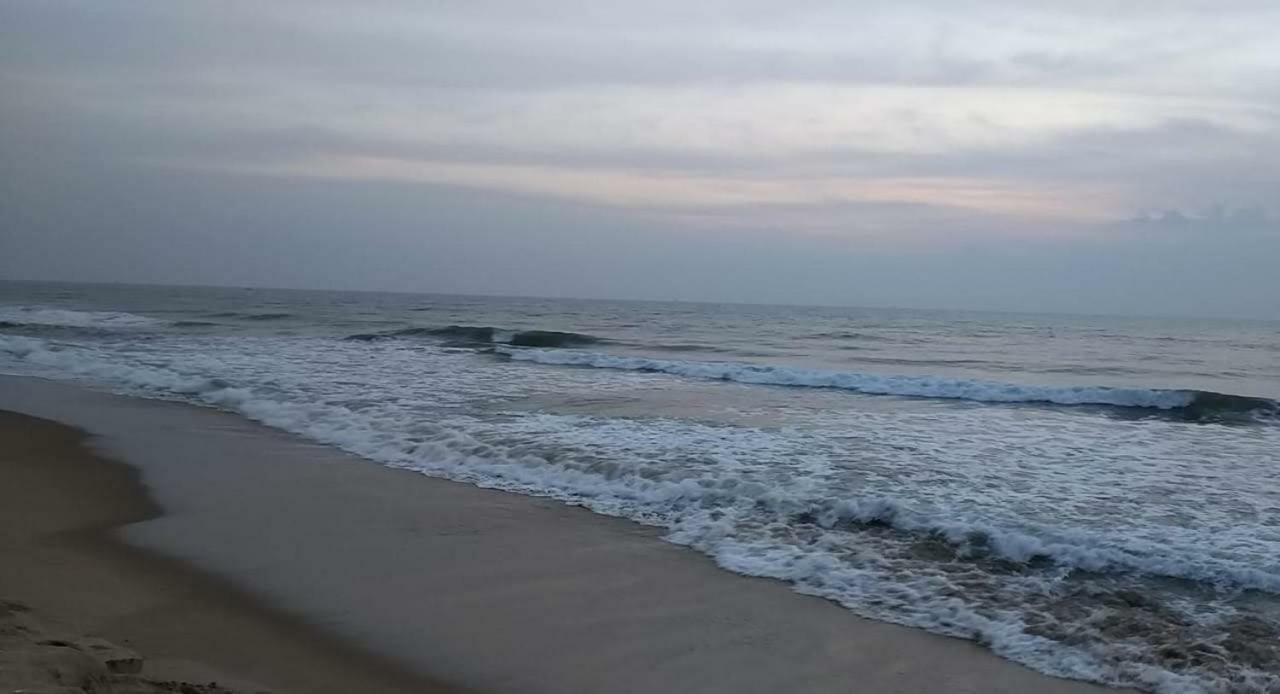 Waves Beach House Pondicherry Luaran gambar
